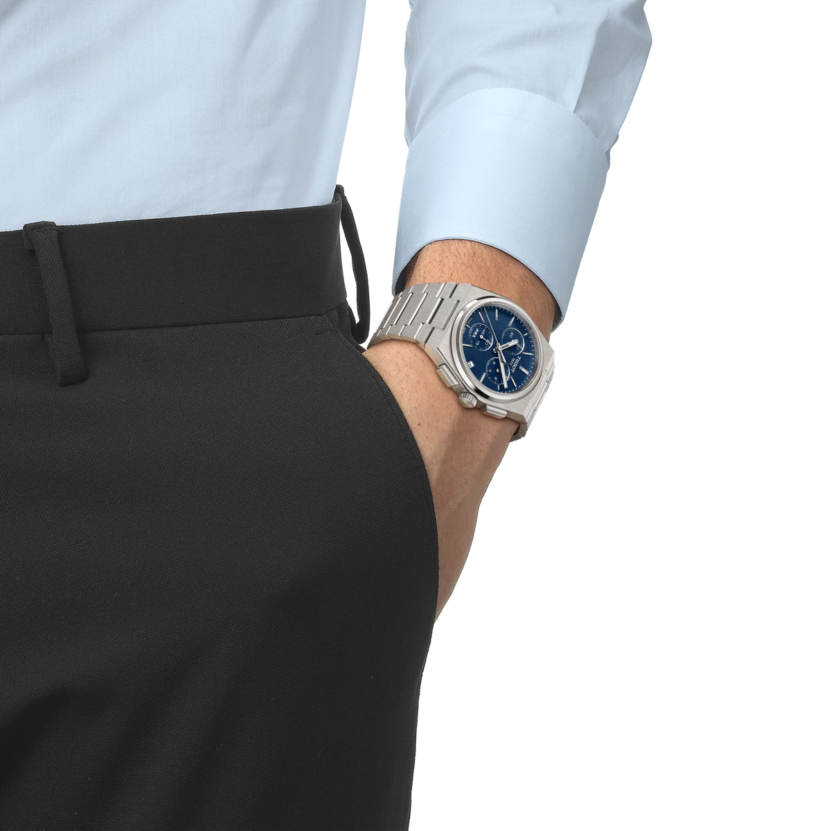 Darstellung der Uhr Tissot PRX 41mm am Handgelenk · T137.417.11.041.00